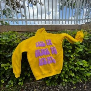 Super cool hoodie with puff print